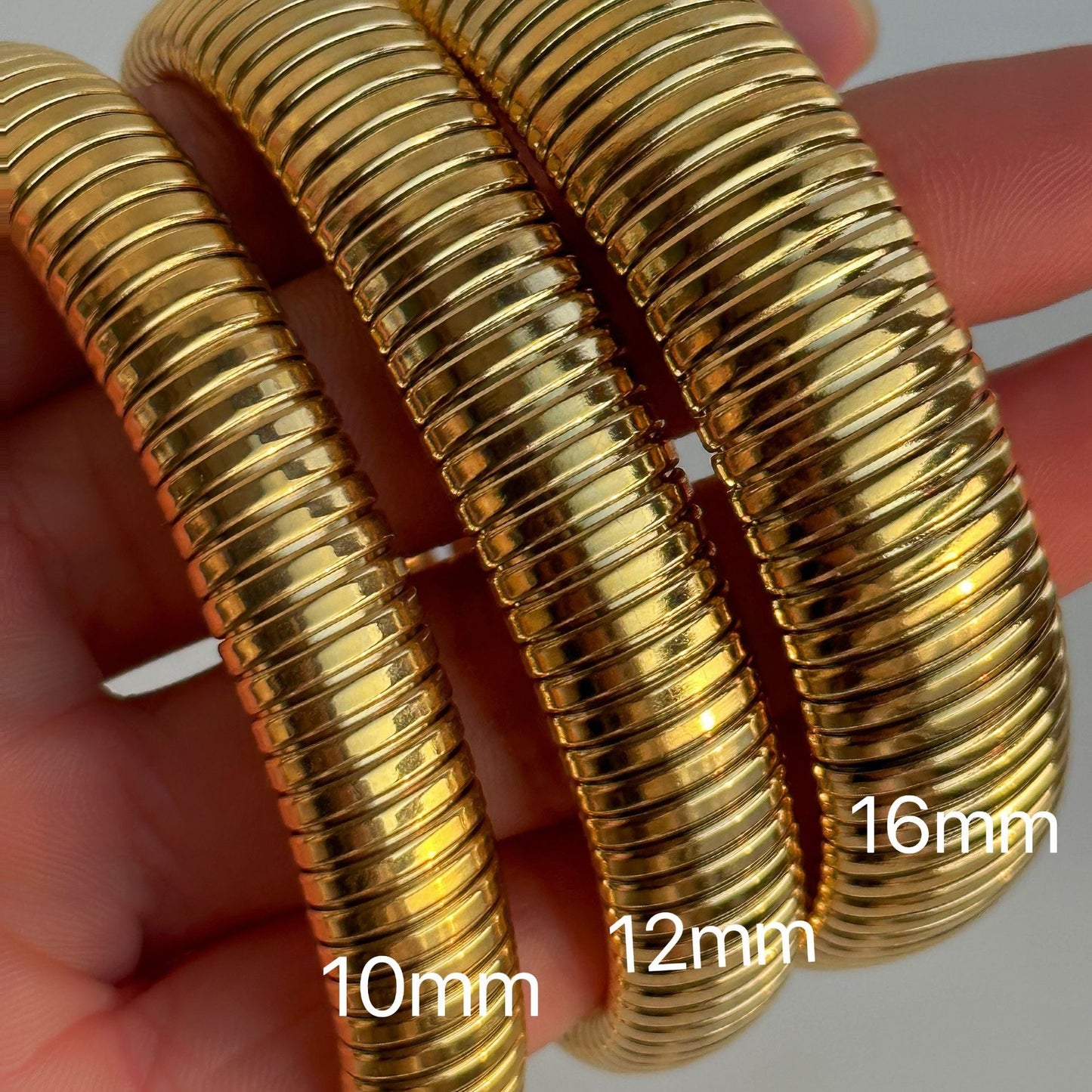 Pulsera de gusano 16 mm