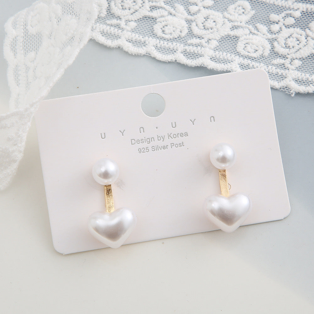 Aretes raros corazón perlita premium