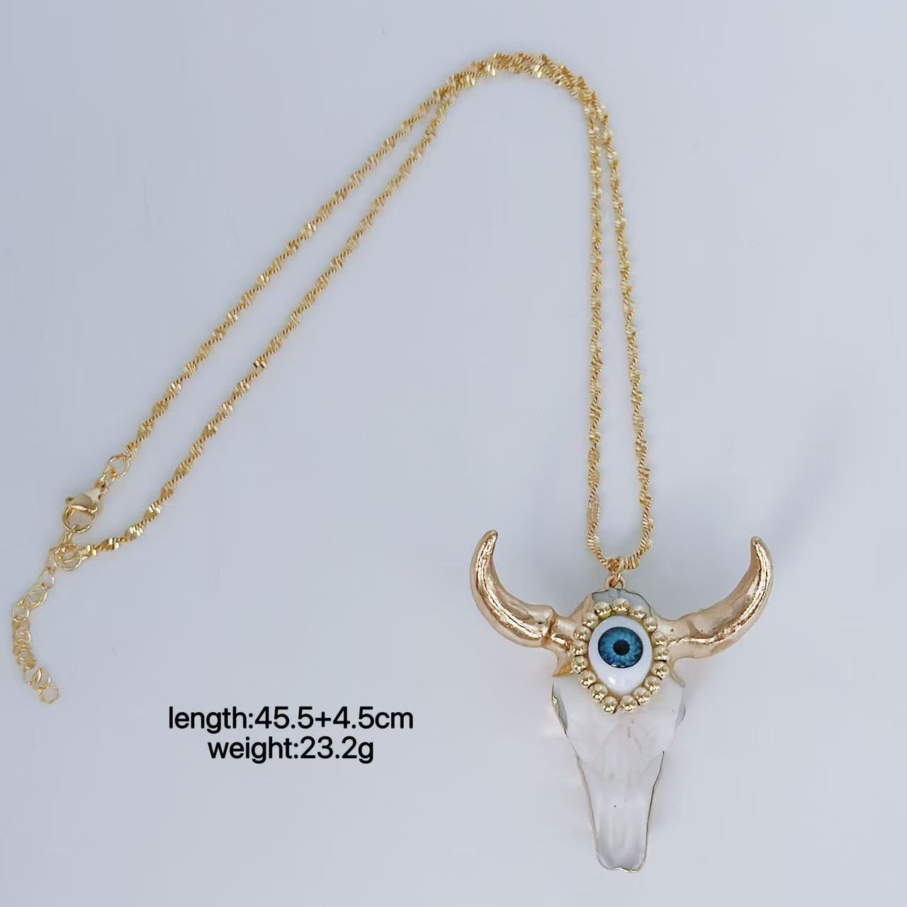 Collar toro con ojo