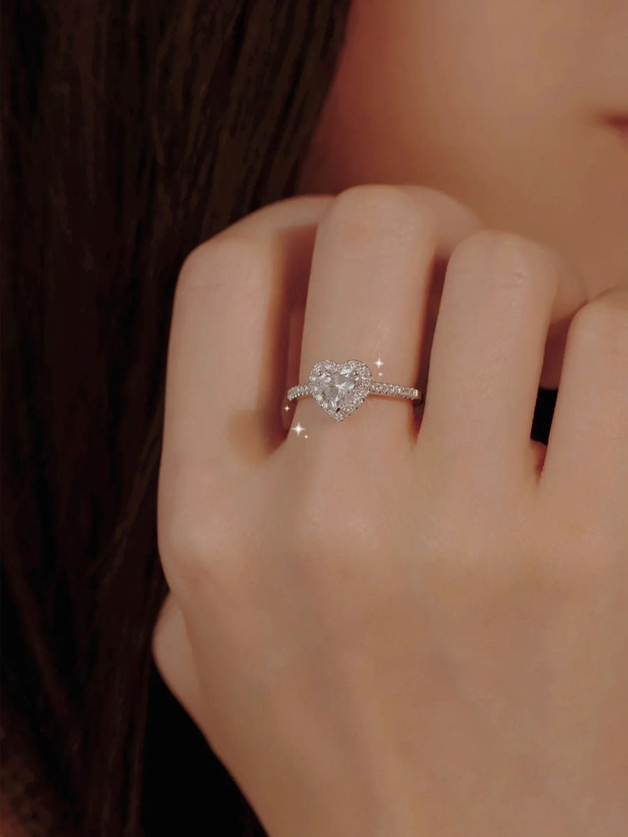 Anillo tipo Pandora de corazón plata