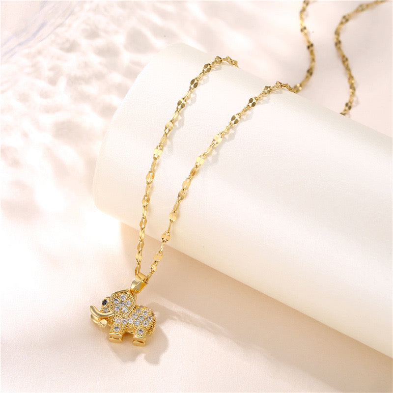 Collar elefante