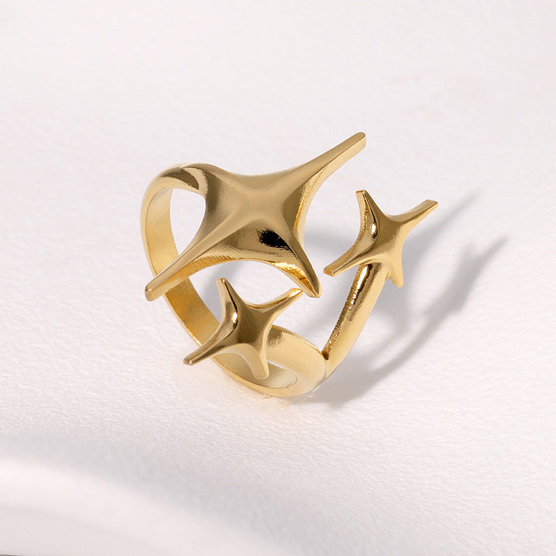 Anillo estrellado dorado