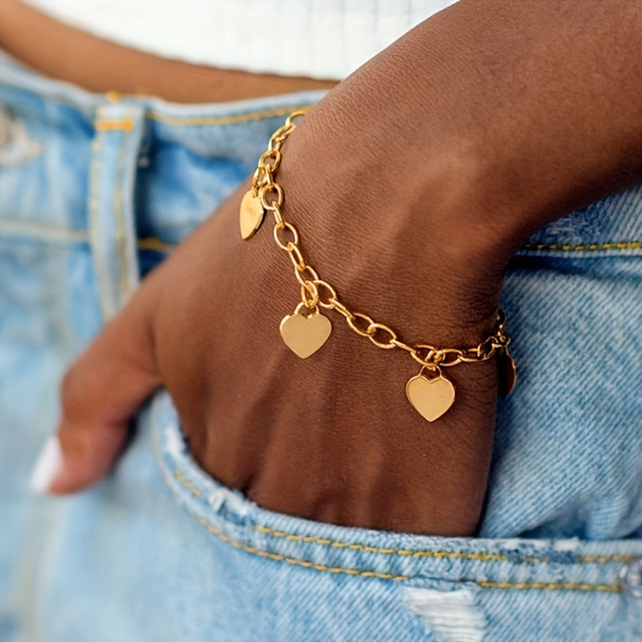 Pulsera con Charms de corazón.