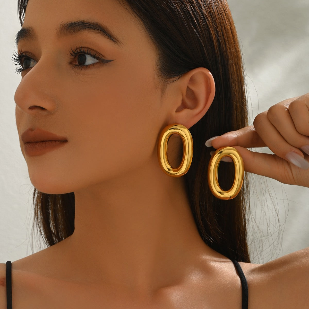 Aretes contorno oval chuncky