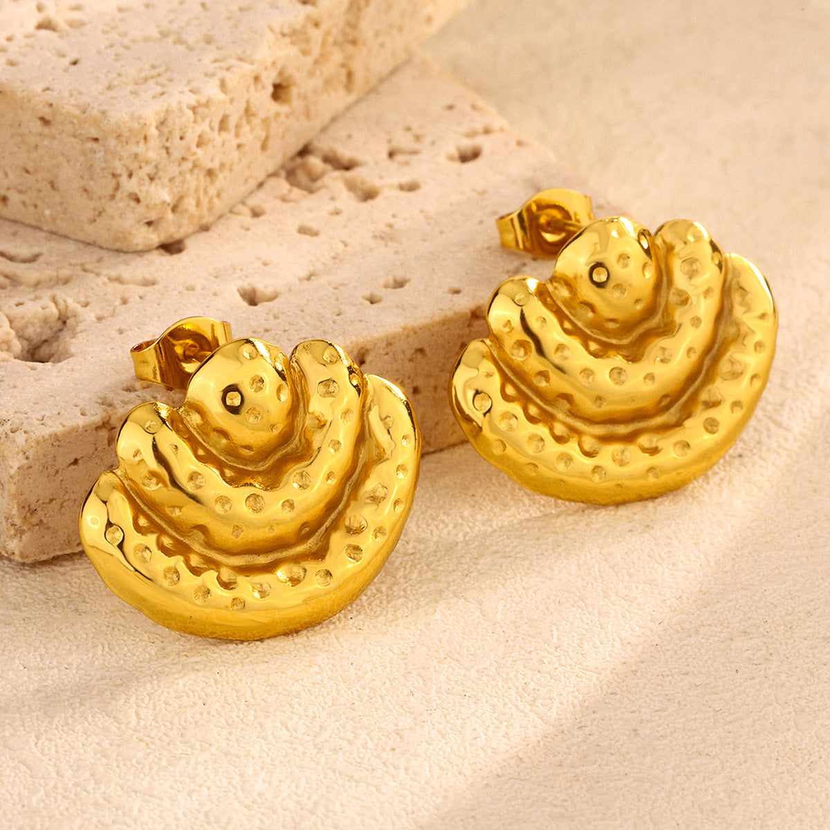 Aretes maya