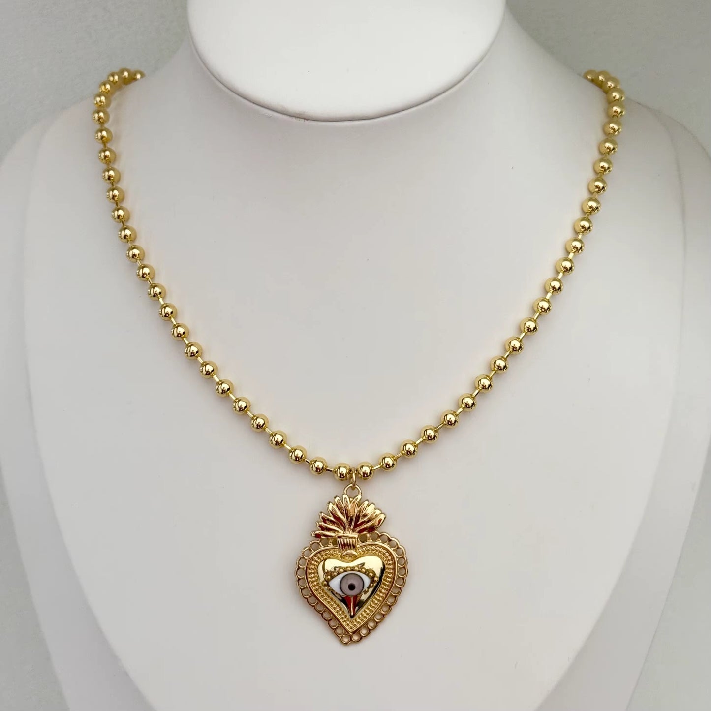 Collar corazón sagrado ojo cristal