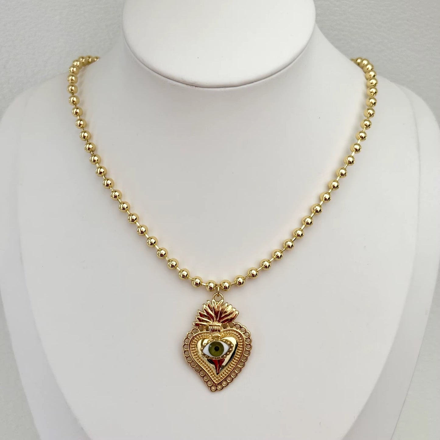 Collar corazón sagrado ojo cristal