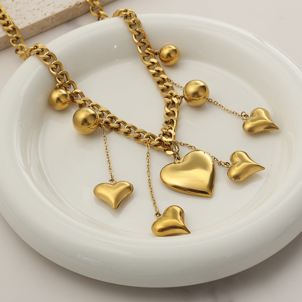 Collar chuncky colgantes de corazon