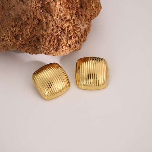 Aretes cuadro rayado