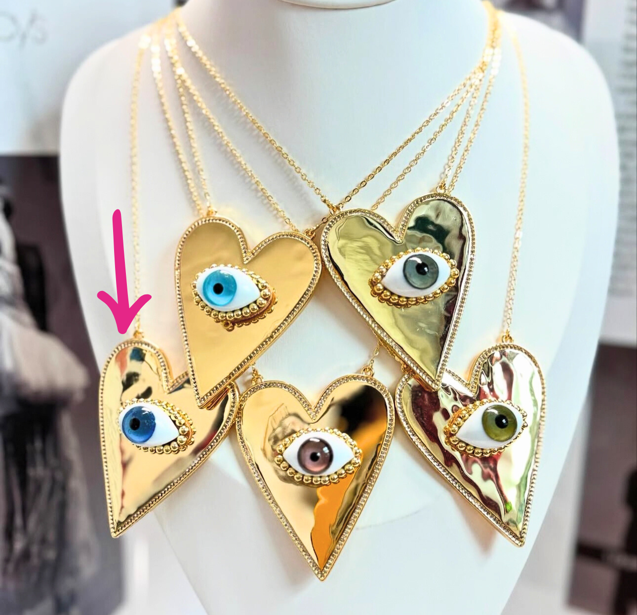 Collar corazón chuncky con ojo de cristal