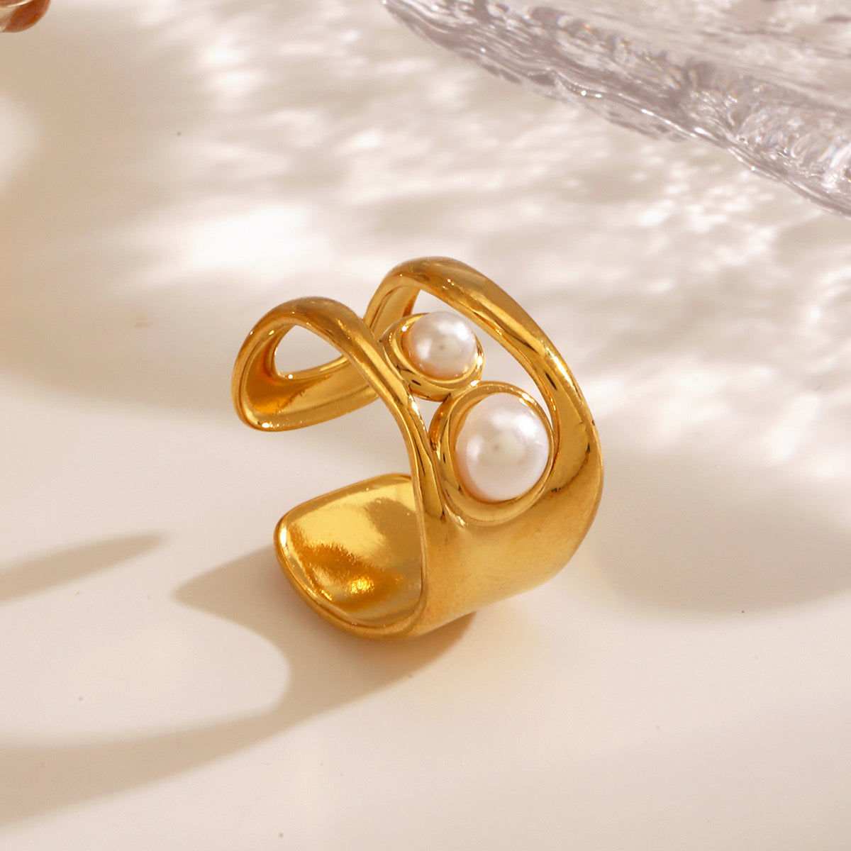 Anillo chuncky elegante