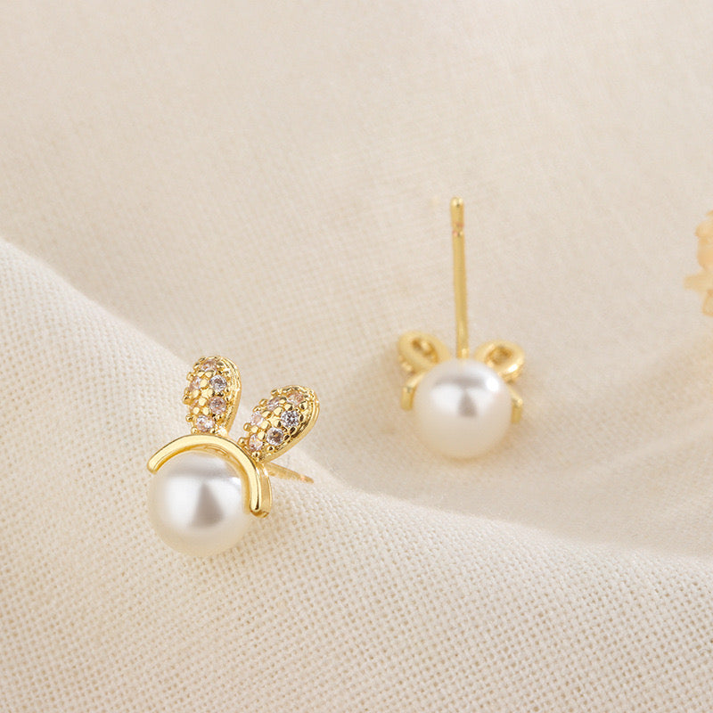 Aretes conejito perla