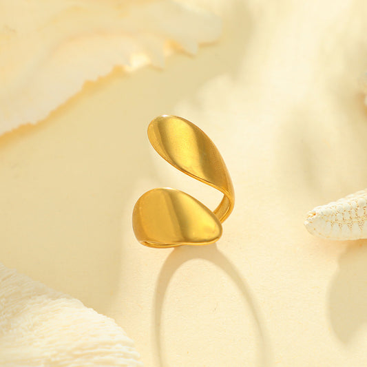 Anillo enredado dorado