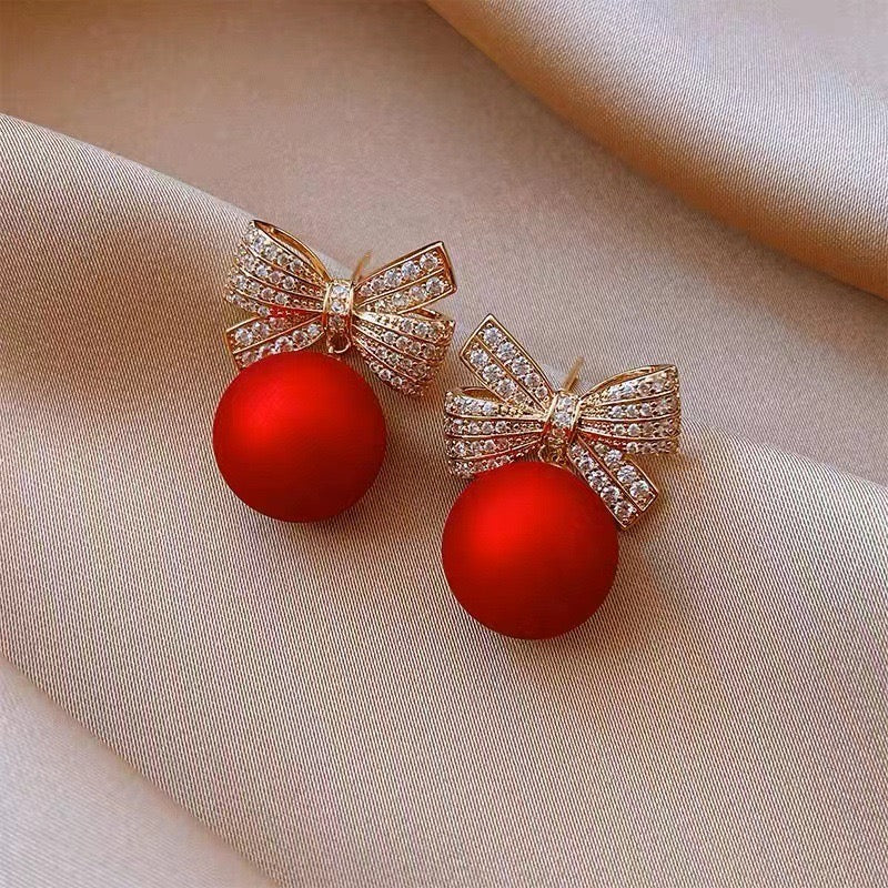 Aretes perla roja
