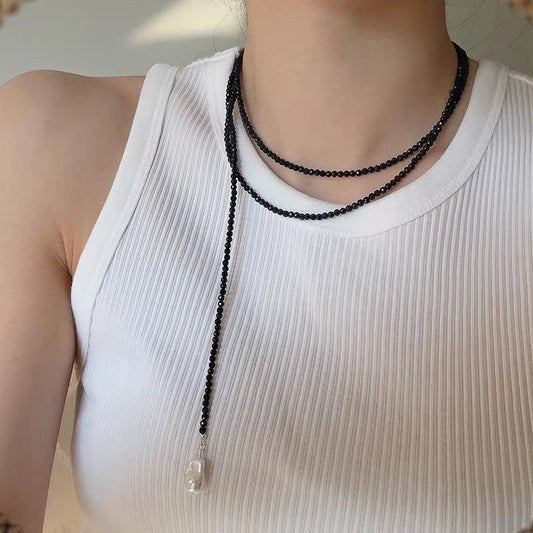 Collar Corbatero negro con perla