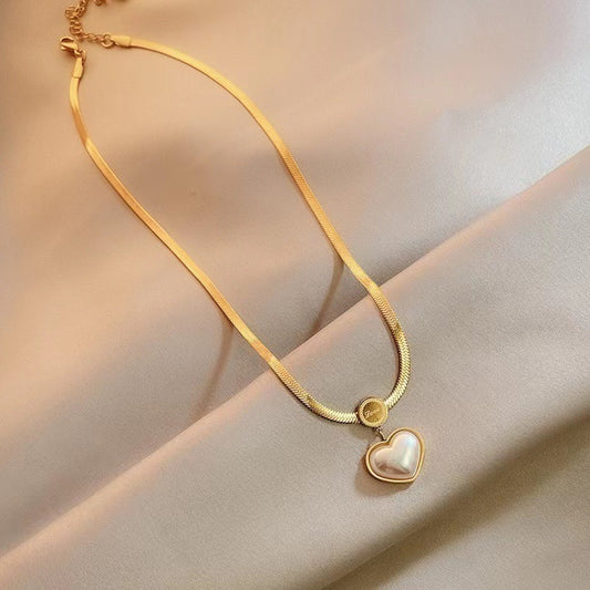 Collar planchado corazón con perla