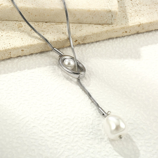 Corbatero elegante con perla plata