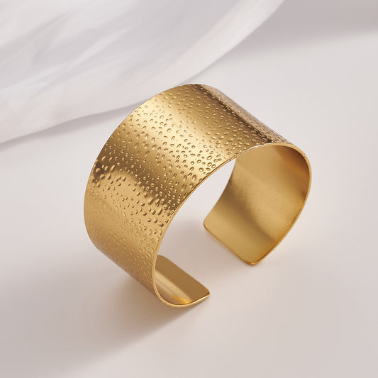 Brazalete chuncky de puntos